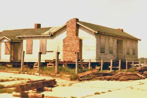 Original look at the construction of the  Campbell House
