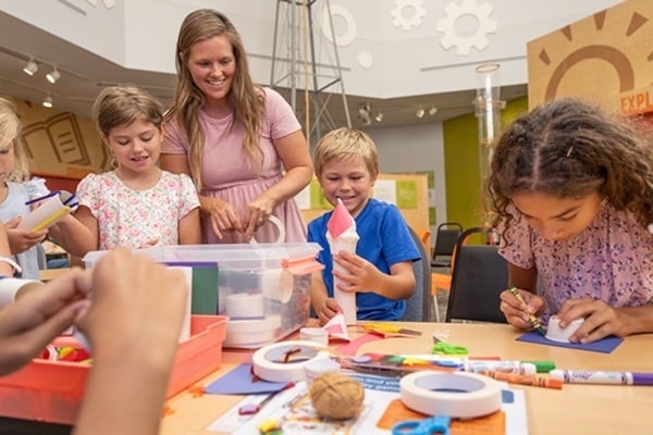 New Smithsonian-Affiliated Exhibit Cultivates the Power of Ideas