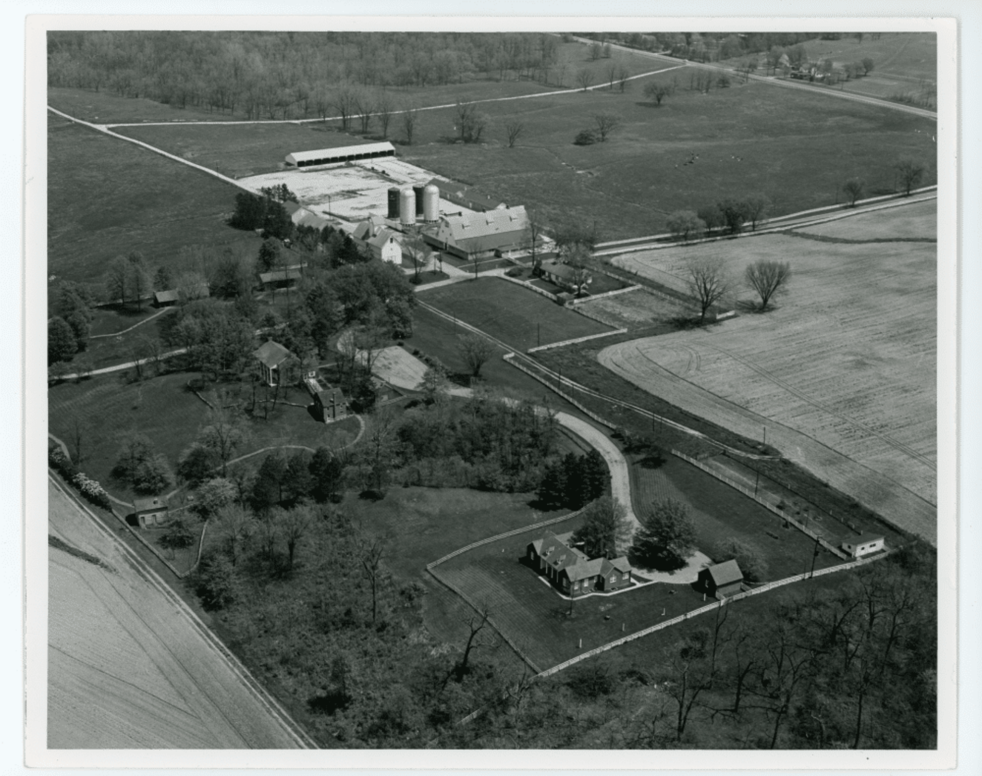 /assets/3053/conner-prairie-aerial-view.png